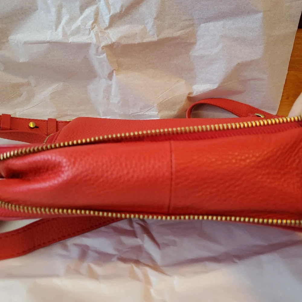 Fossil Preston Red Peppled Leather Crossbody bag - Picture 6 of 8